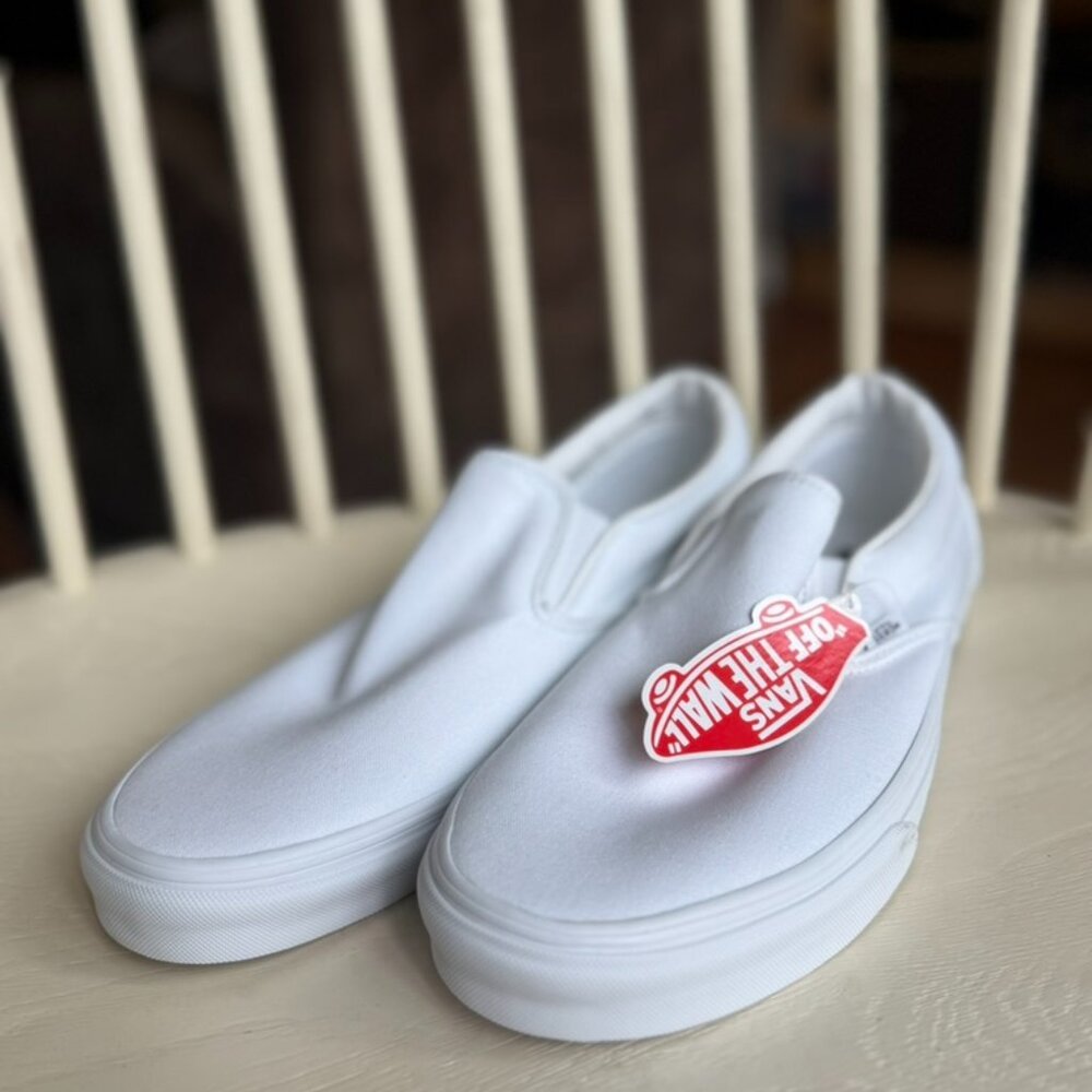 Mens Classic Slip on Vans - White - Size 12 Wide